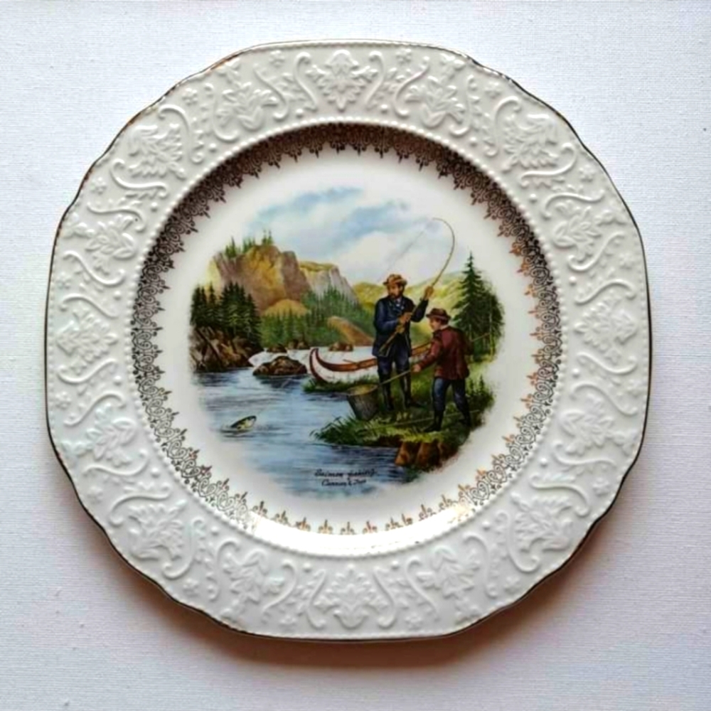 ✴️2/$35✴️Vintage Wood&Sons Decorative Plate Salmon Fishing Embossed (# 4)
